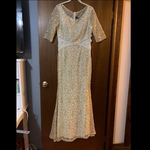 Angel Fashions floor length gown. Size L